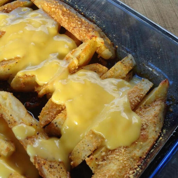 Fried-Potato-+-yellow-Sauce